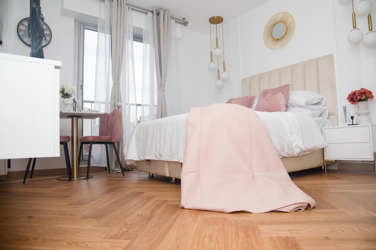 Paris' Premium Romantic Studio Eksteriør billede